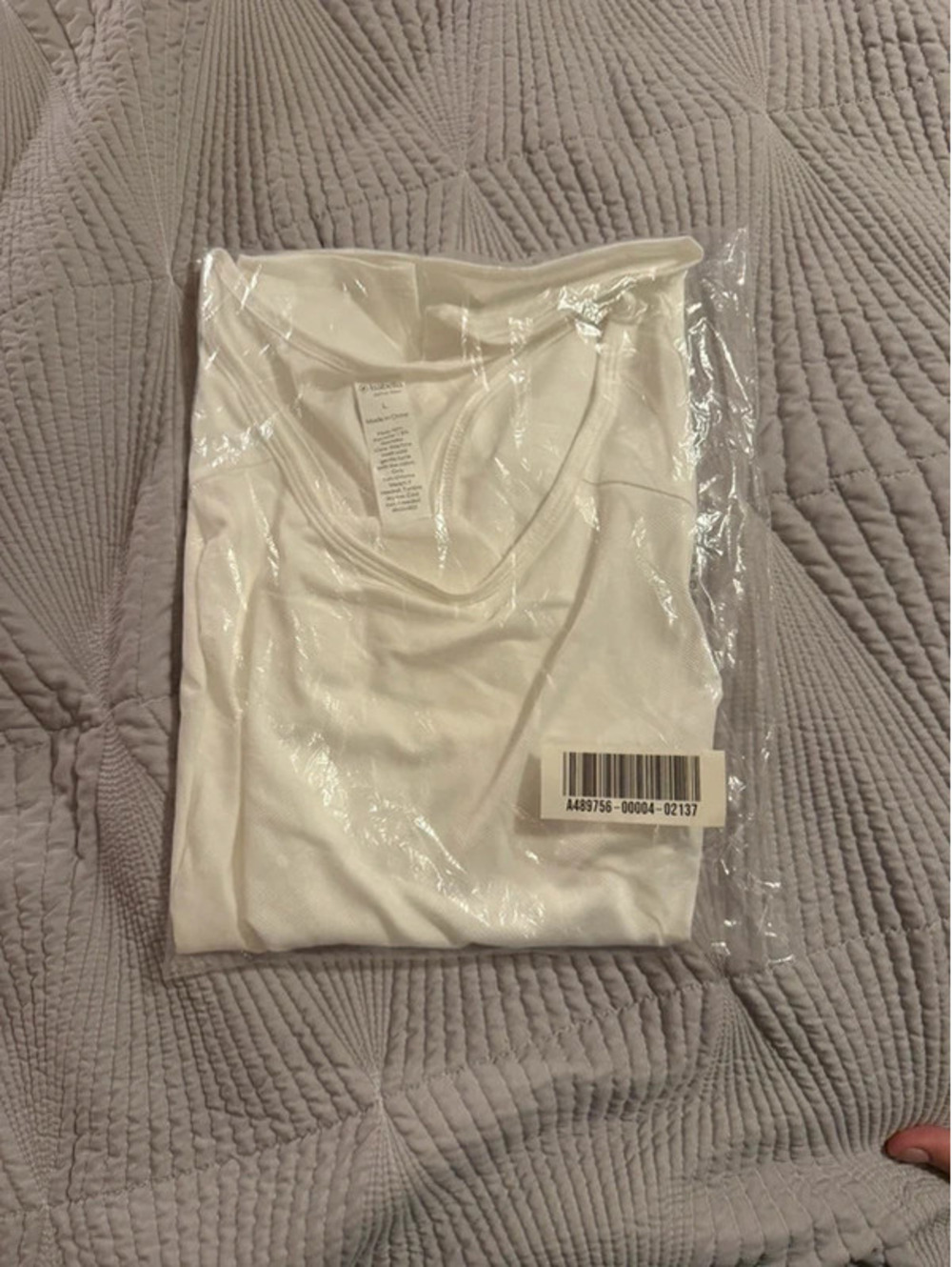 Isabella active wear tank size large